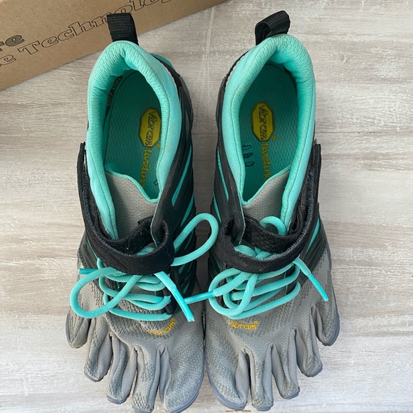 Vibram Five Fingers V-TRAIN WOMEN'S shoes - Picture 2 of 4